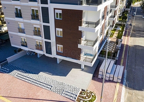 Квартиры 1+1  в новом комплексе в Лимане