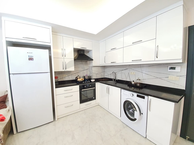 Пентхаус планировкой 3+1 в районе Махмутлар