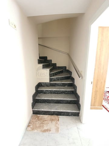 Пентхаус планировкой 3+1 в районе Махмутлар