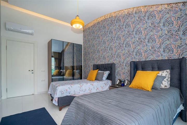 Шикарный видовой пентхаус в районе Каргыджак