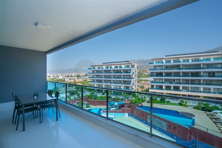 Шикарный видовой пентхаус в районе Каргыджак