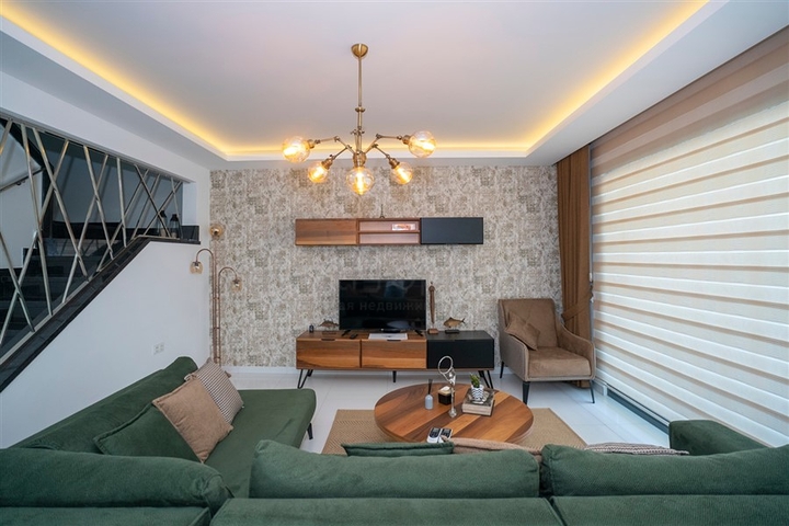 Шикарный видовой пентхаус в районе Каргыджак