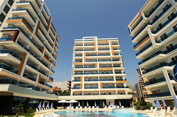 Меблированная квартира 1+1 с видом на море