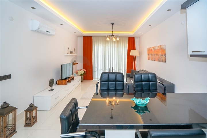 Меблированная квартира 1+1 с видом на море