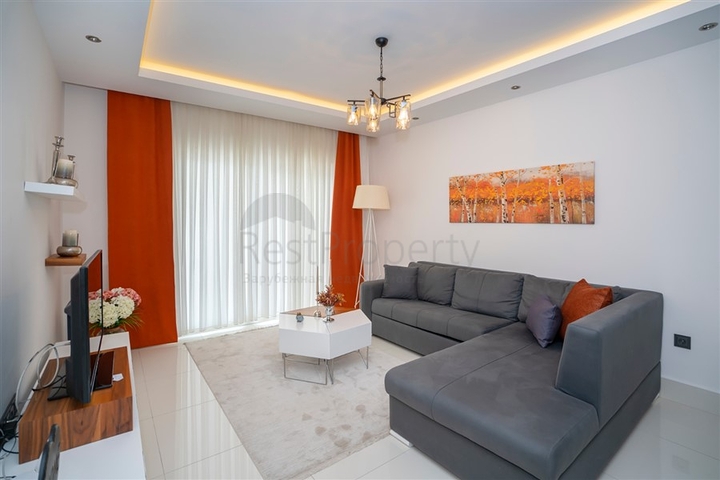 Меблированная квартира 1+1 с видом на море