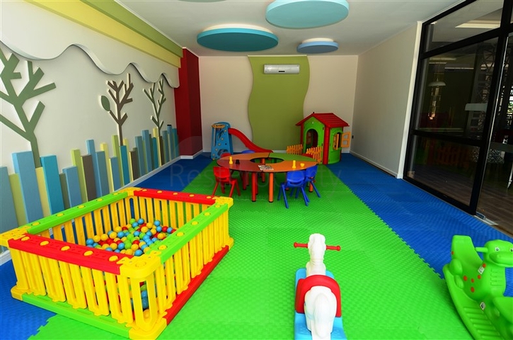 Меблированная квартира 1+1 с видом на море