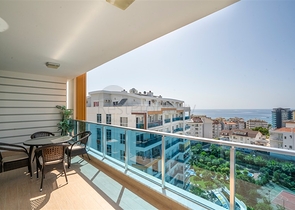 Меблированная квартира 1+1 с видом на море