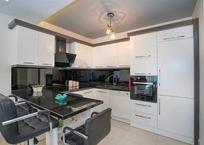 Меблированная квартира 1+1 с видом на море