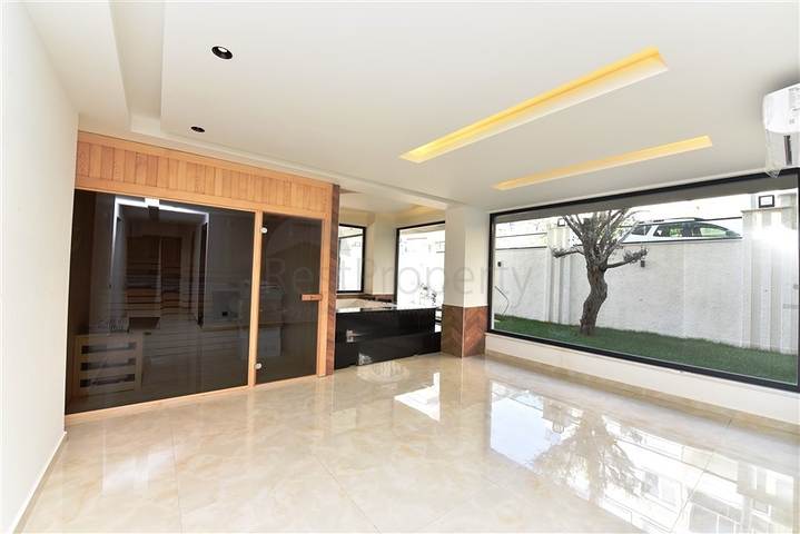 Апартаменты с мебелью на Клеопатре