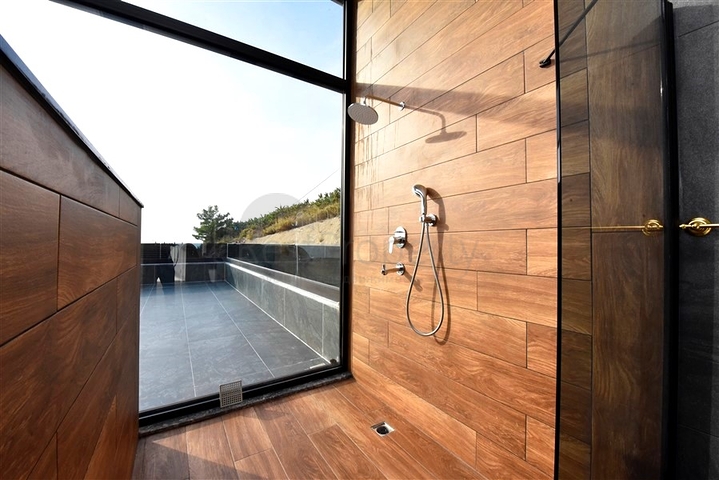 Частная вилла по дизайнерскому проекту