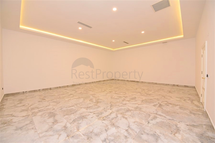 Частная вилла по дизайнерскому проекту