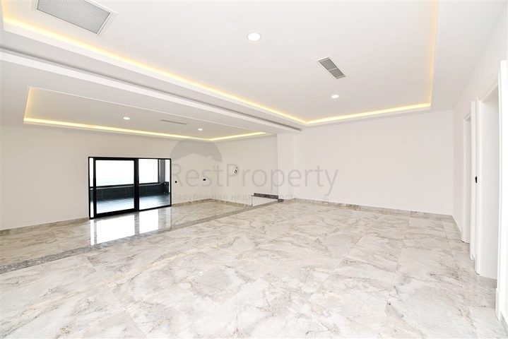 Частная вилла по дизайнерскому проекту