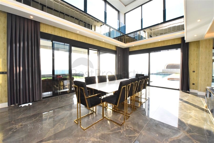 Частная вилла по дизайнерскому проекту