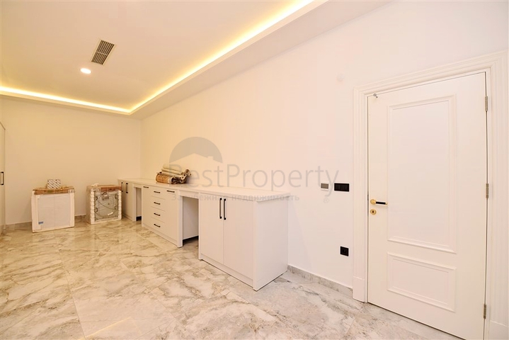 Частная вилла по дизайнерскому проекту