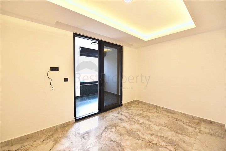 Частная вилла по дизайнерскому проекту