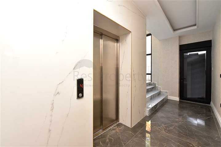 Частная вилла по дизайнерскому проекту