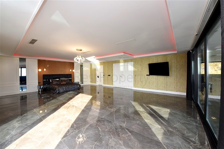 Частная вилла по дизайнерскому проекту