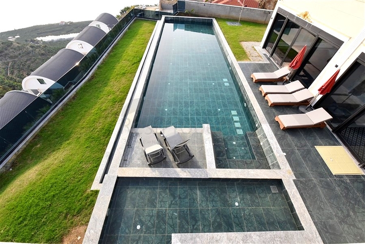 Частная вилла по дизайнерскому проекту