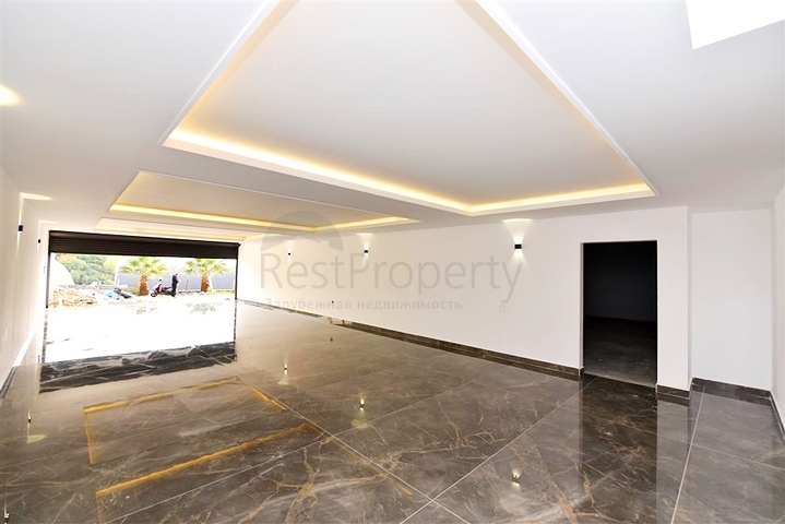 Частная вилла по дизайнерскому проекту