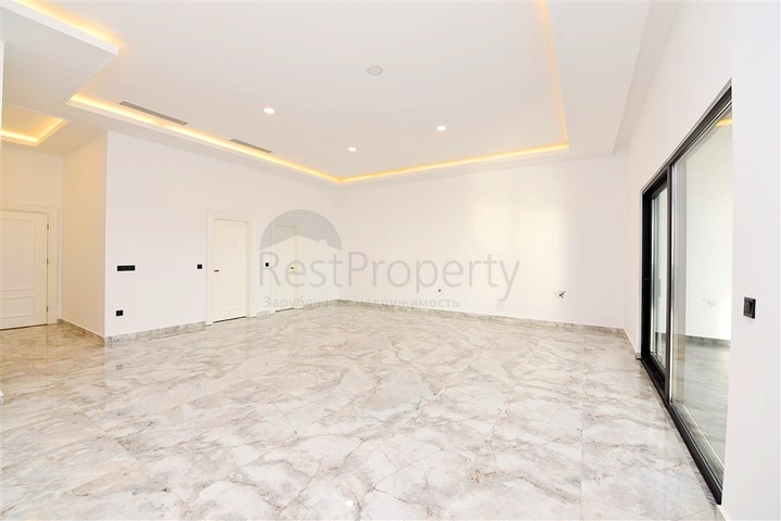 Частная вилла по дизайнерскому проекту