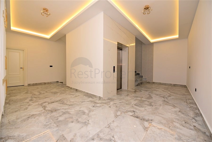 Частная вилла по дизайнерскому проекту