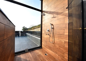 Частная вилла по дизайнерскому проекту