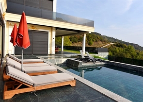 Частная вилла по дизайнерскому проекту