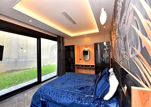 Частная вилла по дизайнерскому проекту