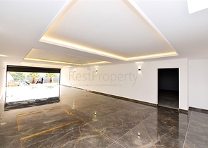 Частная вилла по дизайнерскому проекту