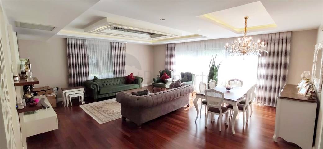 Уютная квартира 4+1 в Унжалы (Анталия)