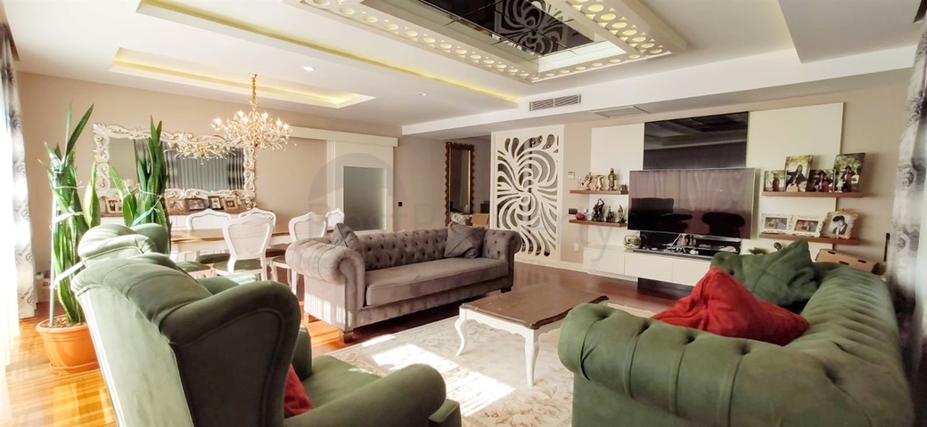 Уютная квартира 4+1 в Унжалы (Анталия)