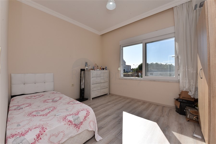 Меблированные апартаменты  2+1 с отдельной кухней в районе Окурджалар