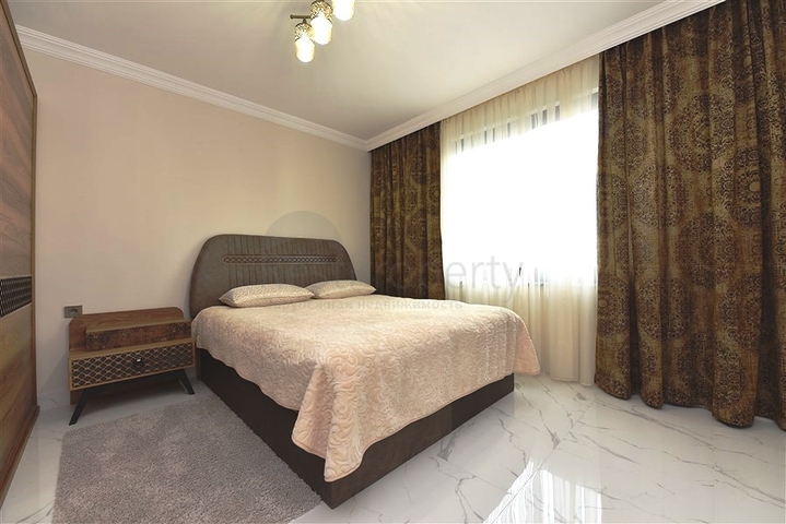 Меблированная квартира 2+1 в новом комплексе в центре Махмутлара