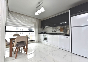 Меблированная квартира 2+1 в новом комплексе в центре Махмутлара