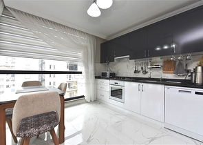 Меблированная квартира 2+1 в новом комплексе в центре Махмутлара