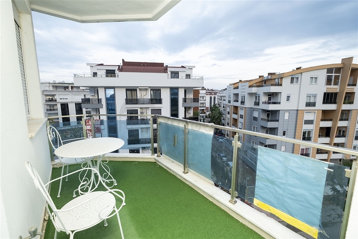 Просторный пентхаус 3+1 в микрорайоне Хурма Коньяалты Анталья