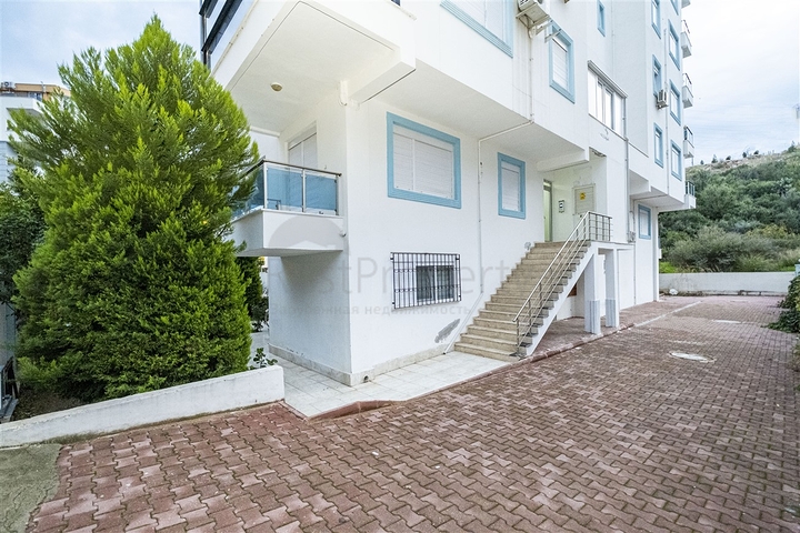 Просторный пентхаус 3+1 в микрорайоне Хурма Коньяалты Анталья