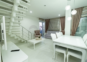 Просторный пентхаус 3+1 в микрорайоне Хурма Коньяалты Анталья