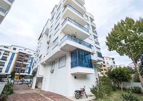 Просторный пентхаус 3+1 в микрорайоне Хурма Коньяалты Анталья