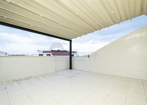 Просторный пентхаус 3+1 в микрорайоне Хурма Коньяалты Анталья