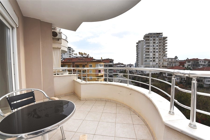 Меблированная квартира 1+1 в районе Джикджили