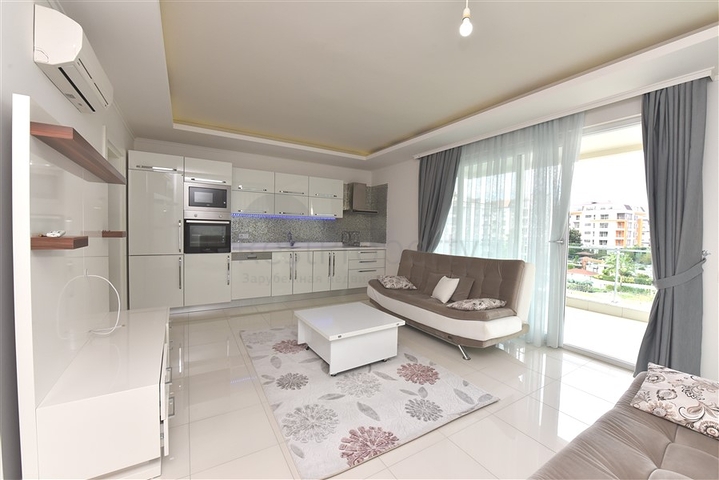 Квартира 1+1 на первой береговой линии в Кестеле