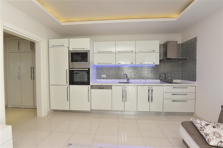 Квартира 1+1 на первой береговой линии в Кестеле