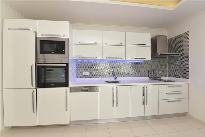 Квартира 1+1 на первой береговой линии в Кестеле