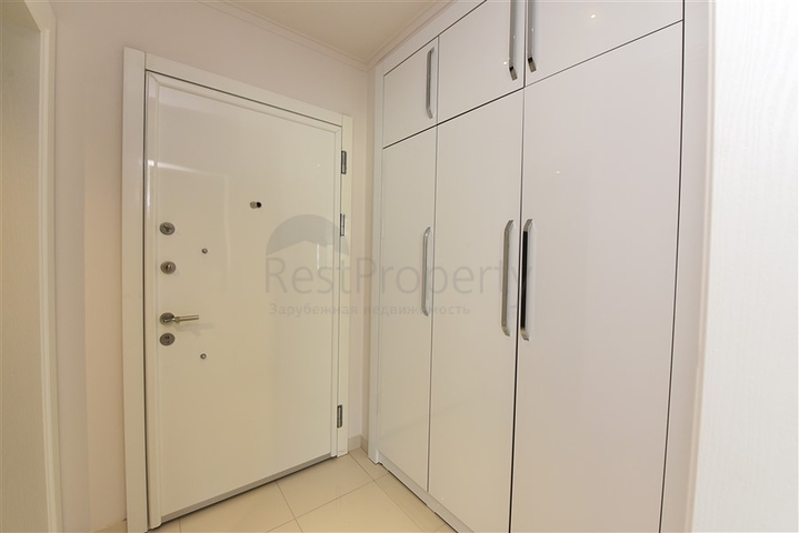 Квартира 1+1 на первой береговой линии в Кестеле