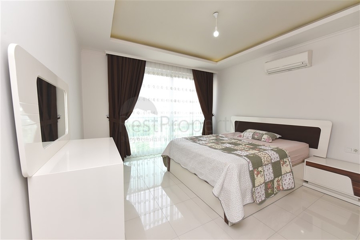 Квартира 1+1 на первой береговой линии в Кестеле