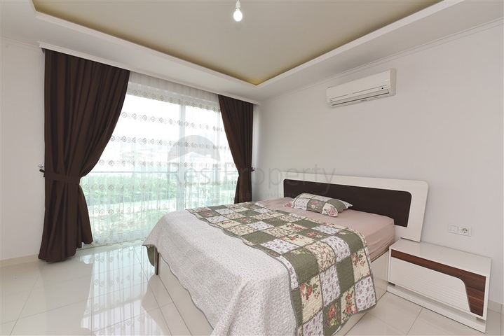 Квартира 1+1 на первой береговой линии в Кестеле