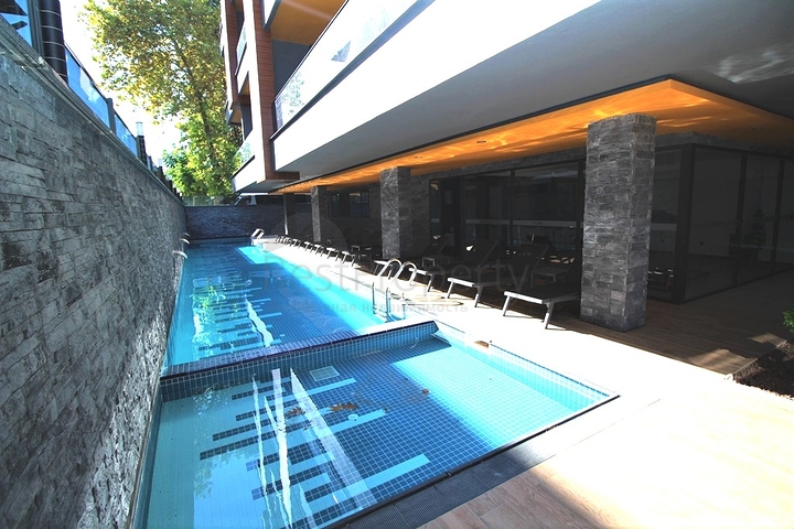 Двухкомнатная квартира в центре Алании