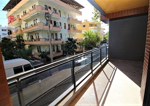 Двухкомнатная квартира в центре Алании