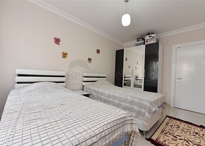 Уютная трехкомнатная квартира в европейском районе Оба